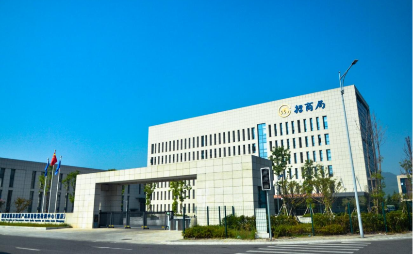 1738982636416.png image.png